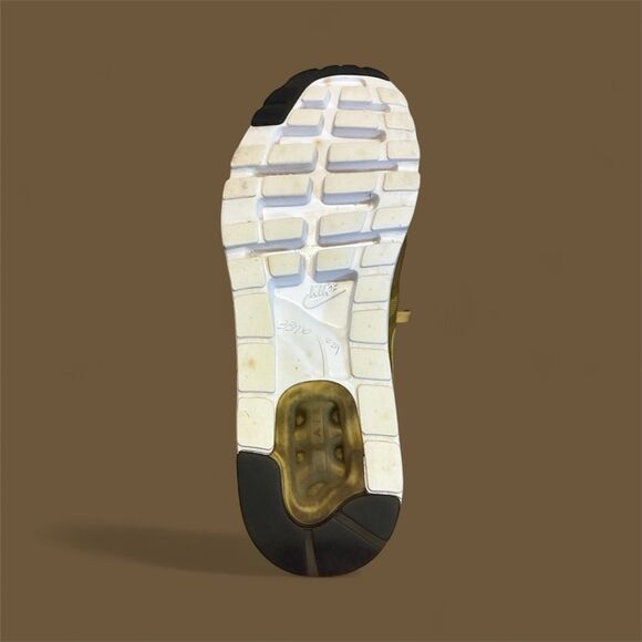 Nike Women’s Air Max Zero QS “Metallic Gold” University/Gold/Red Size 9.5 - Picture 4 of 9